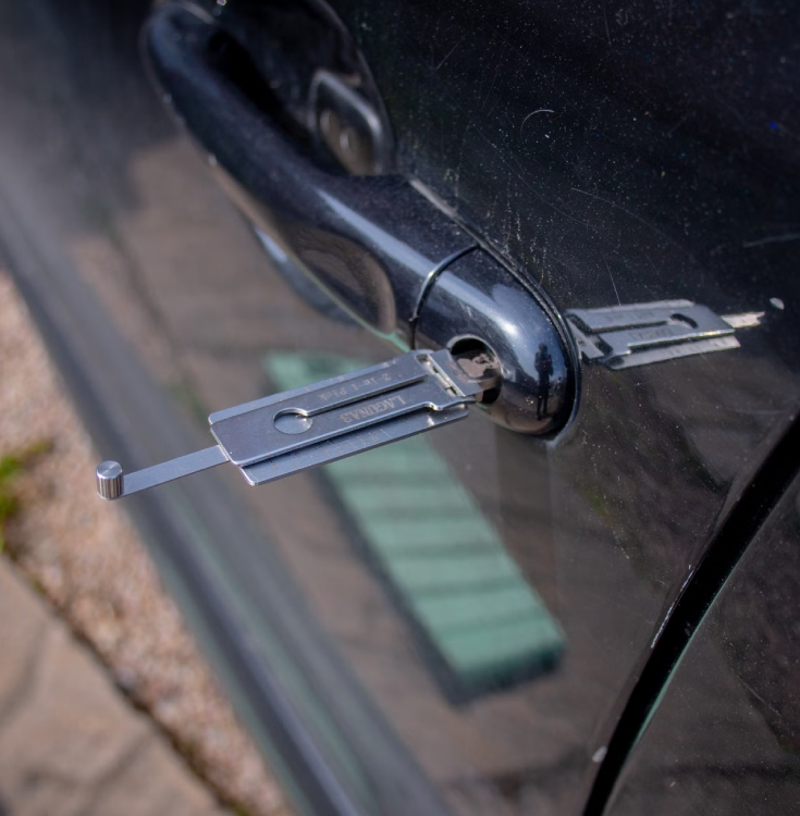 Expert Broken Car Key Repair Services You Can Trust
